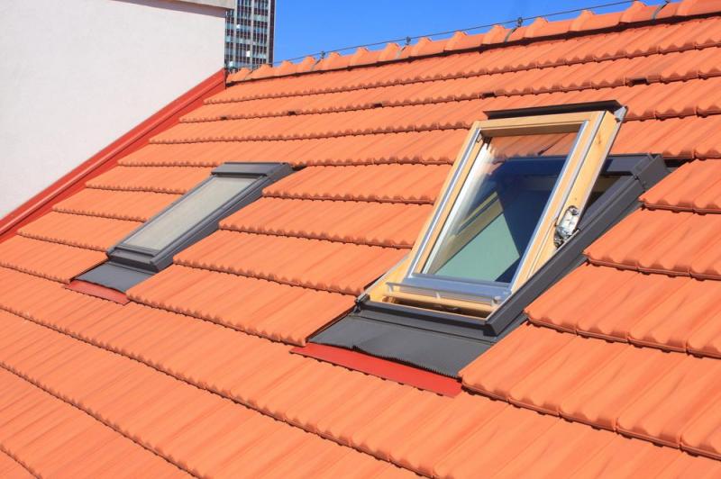 La pose de Velux &agrave; Mainvilliers, conseils d'experts en charpente